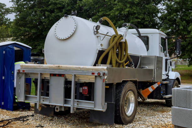 Porta potty delivery and setup in Belwood, NC